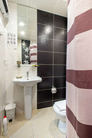 Гостиница Элле Санкт-Петербург Стандартный четырехместный номер-4