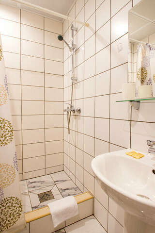 Гостиница Элле Санкт-Петербург Двухместный номер эконом-класса с 1 кроватью или 2 отдельными кроватями-2