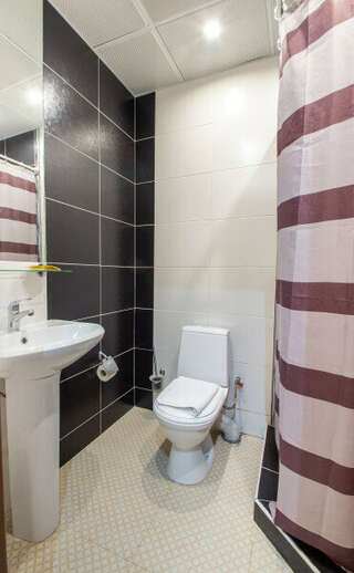 Гостиница Элле Санкт-Петербург Стандартный четырехместный номер-5