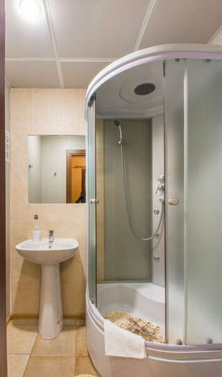 Гостиница Элле Санкт-Петербург Двухместный номер эконом-класса с 1 кроватью или 2 отдельными кроватями-6